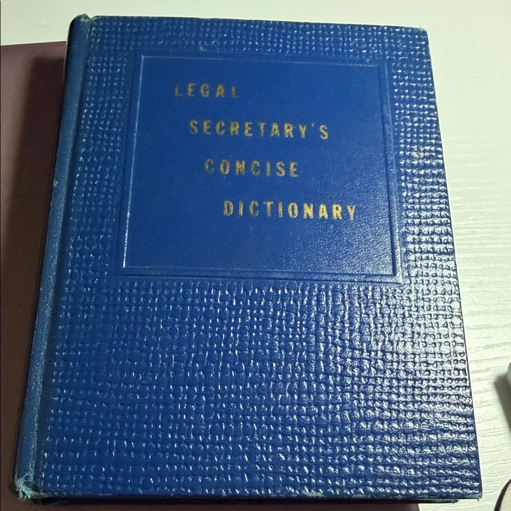 Blue Legal Secretary's Concise Dictionary
